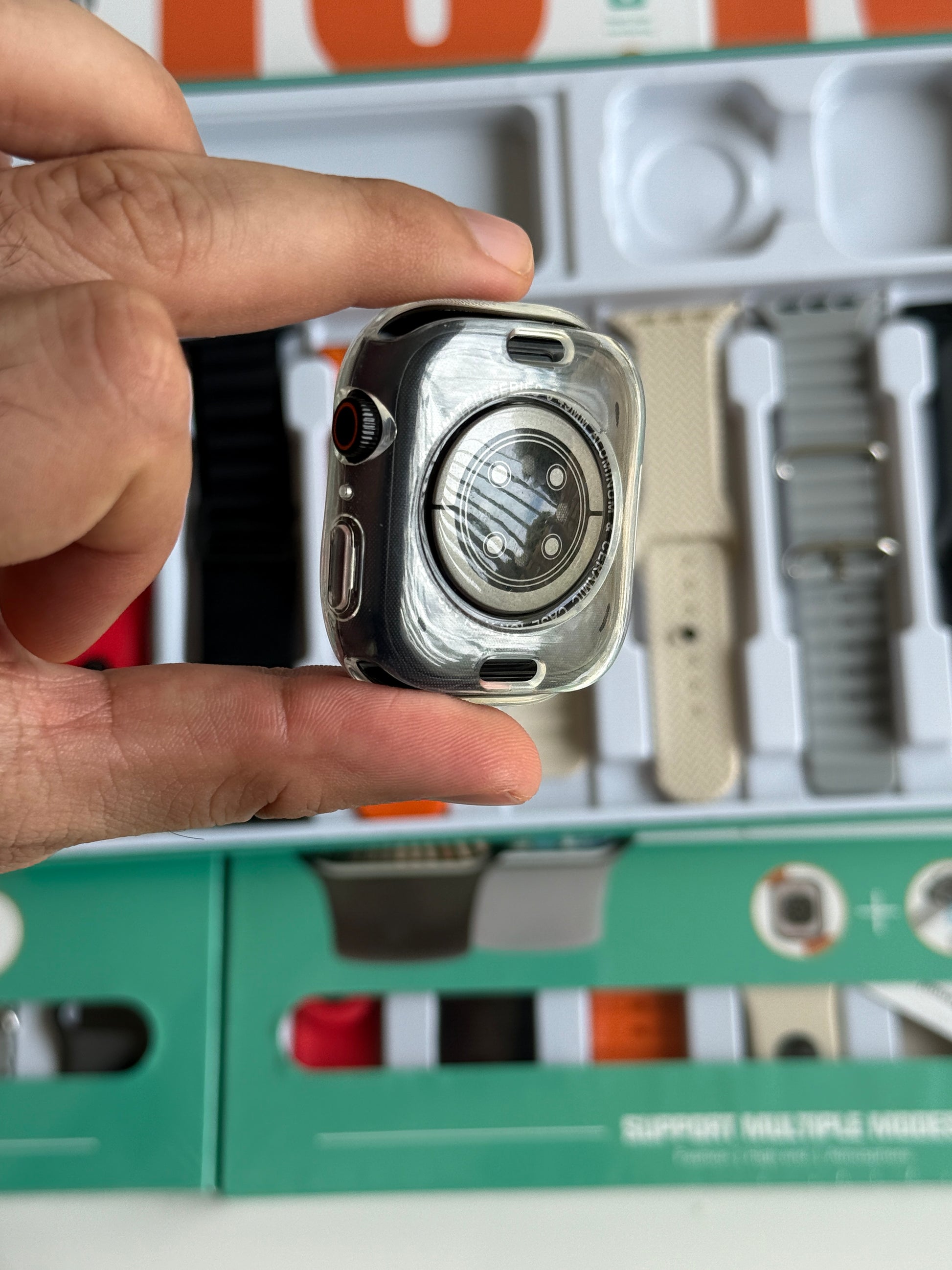 Smartwatch with 7 Straps, Bluetooth Earphones & Silicone Protective Cover - C60PRO - SuperHub