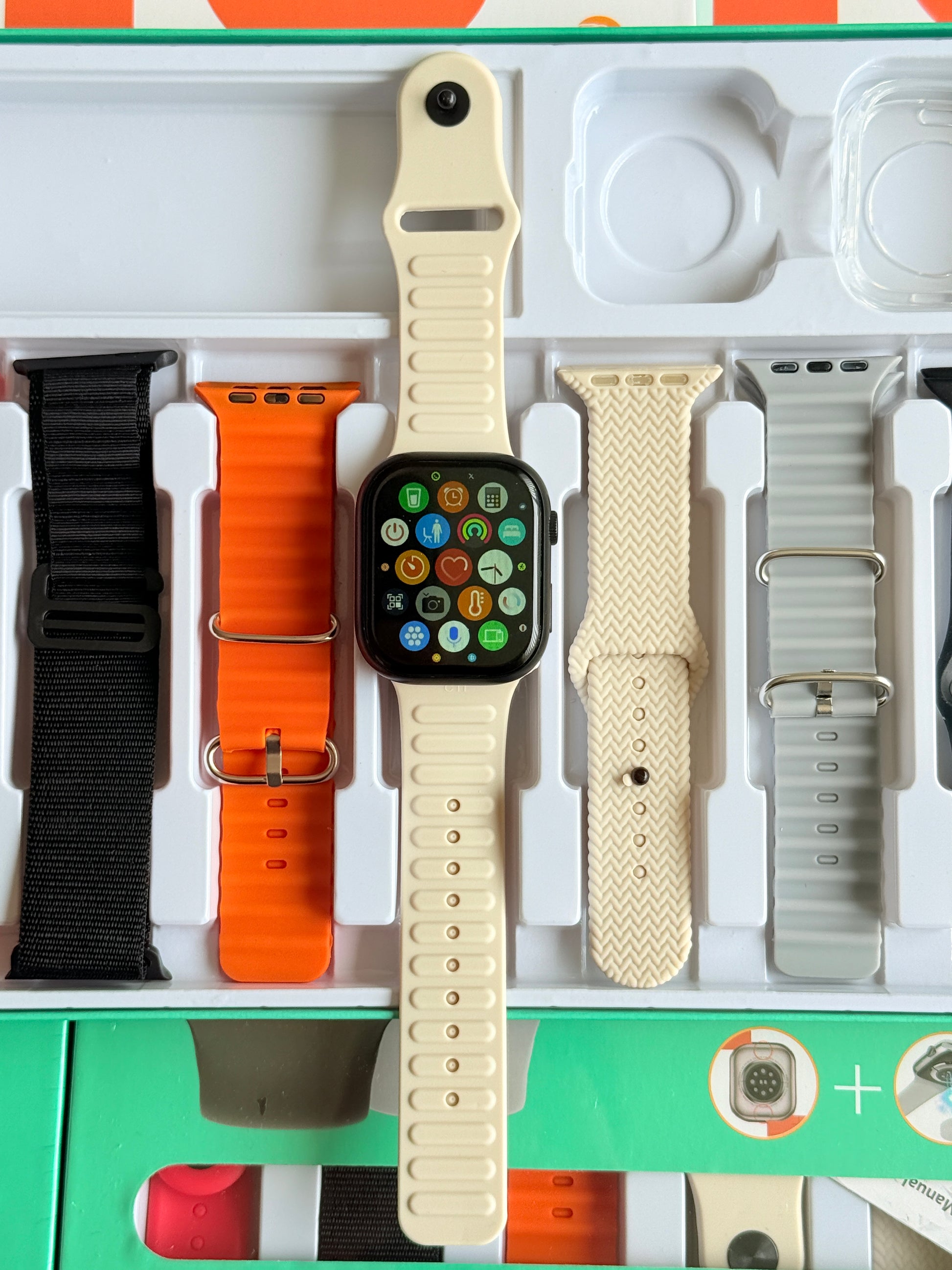 Smartwatch with 7 Straps, Bluetooth Earphones & Silicone Protective Cover - C60PRO - SuperHub