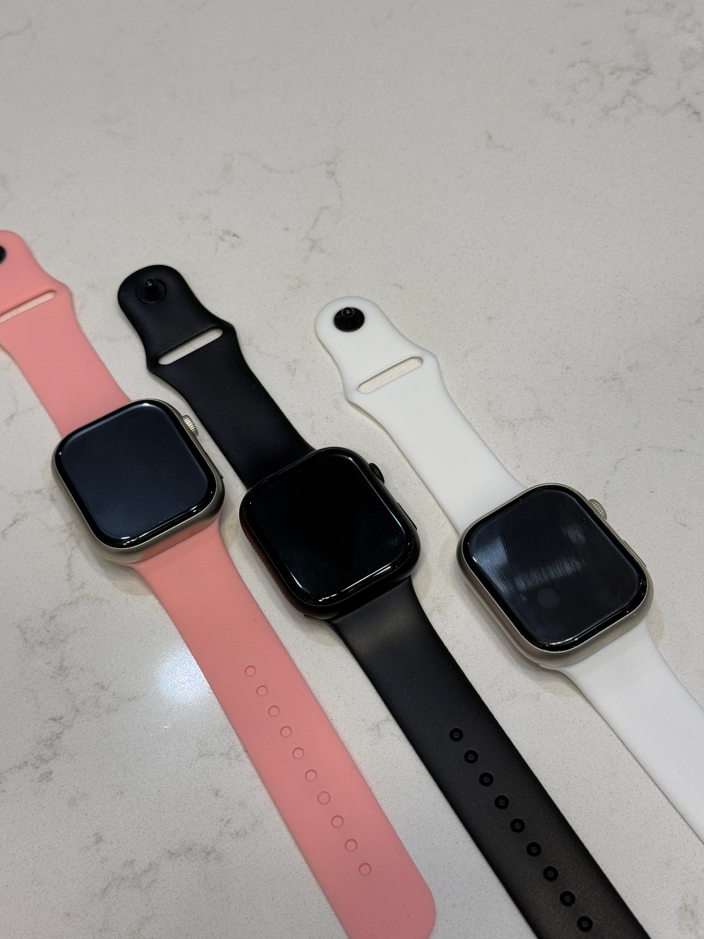 Smartwatch with Bluetooth Calling & Advanced Fitness Tracking - Stay Connected & Active - SuperHub